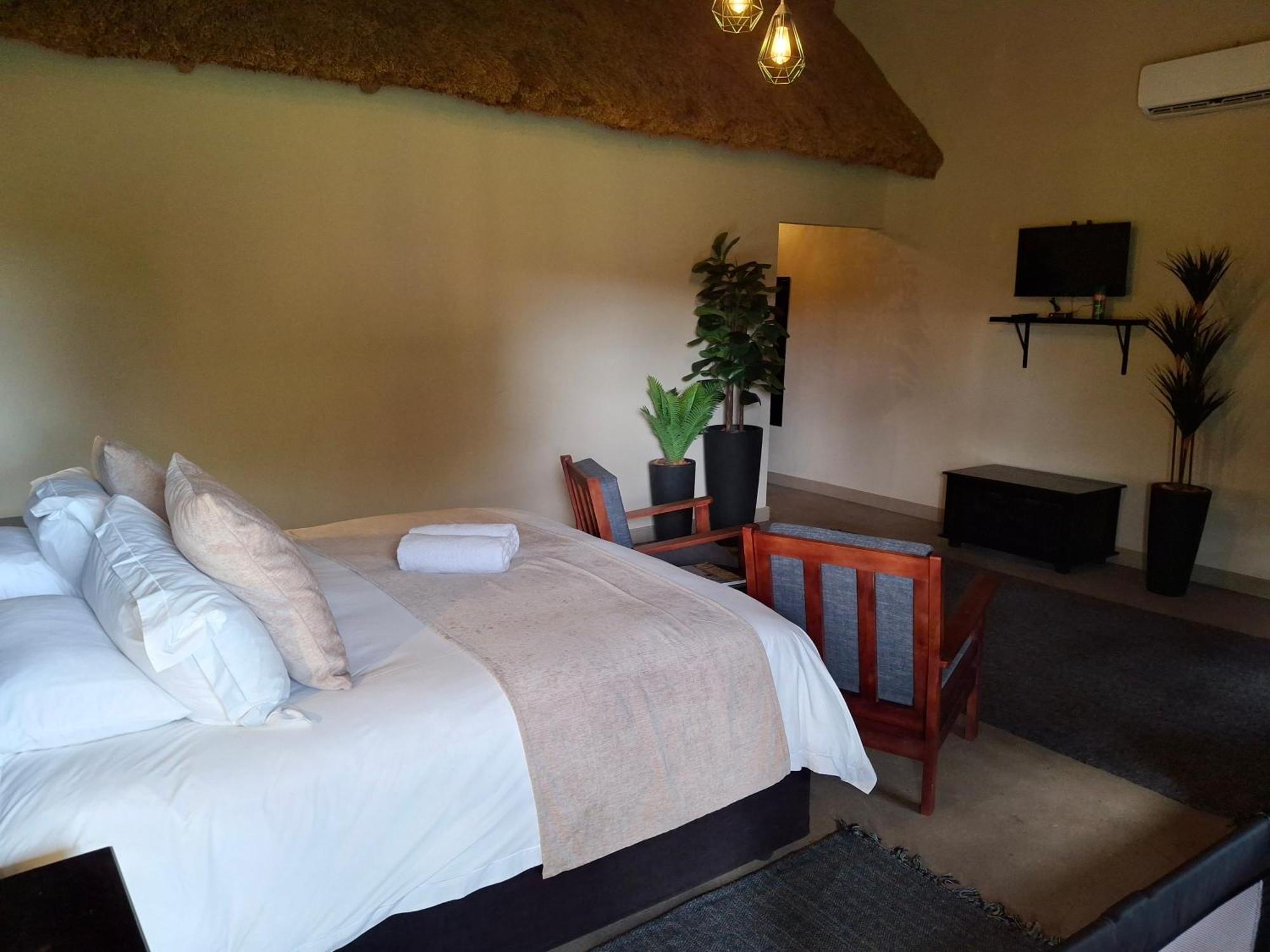 Iphofolo Lodge & Tented Camp Vivo Luaran gambar