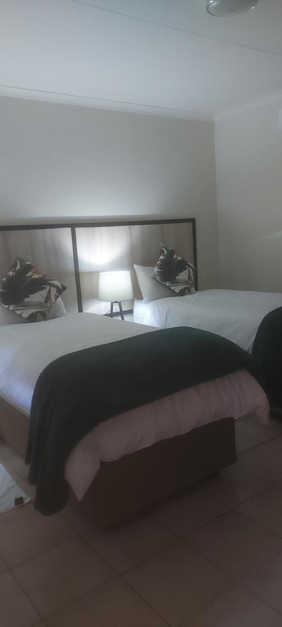 Iphofolo Lodge & Tented Camp Vivo Luaran gambar